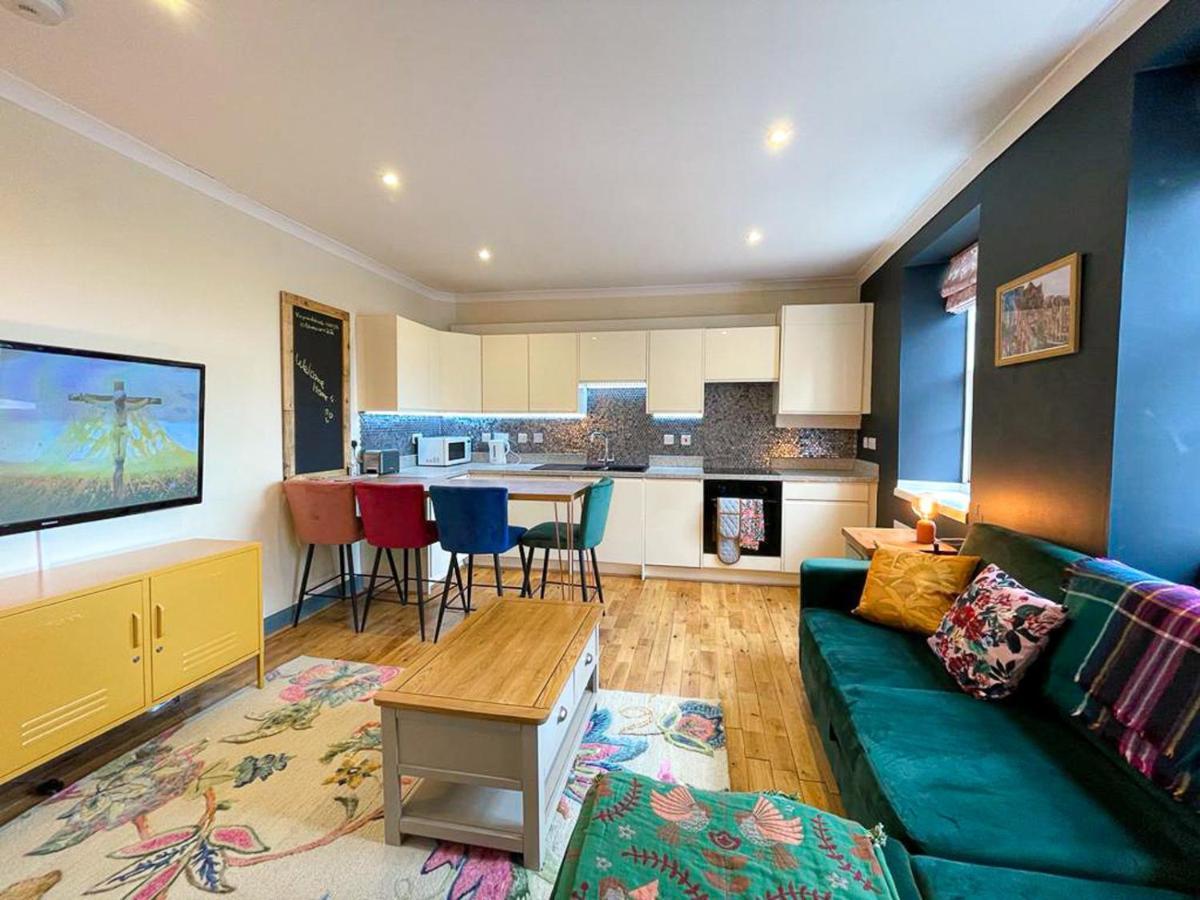 Lively & Energetic 2br On The Royal Mile Edimburgo