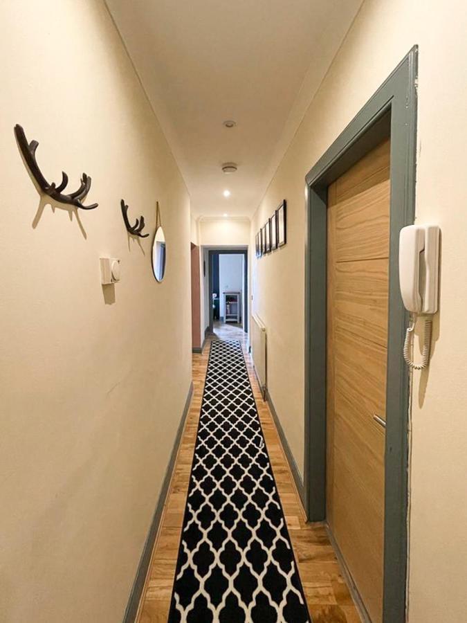 Lively & Energetic 2br On The Royal Mile Apartamento